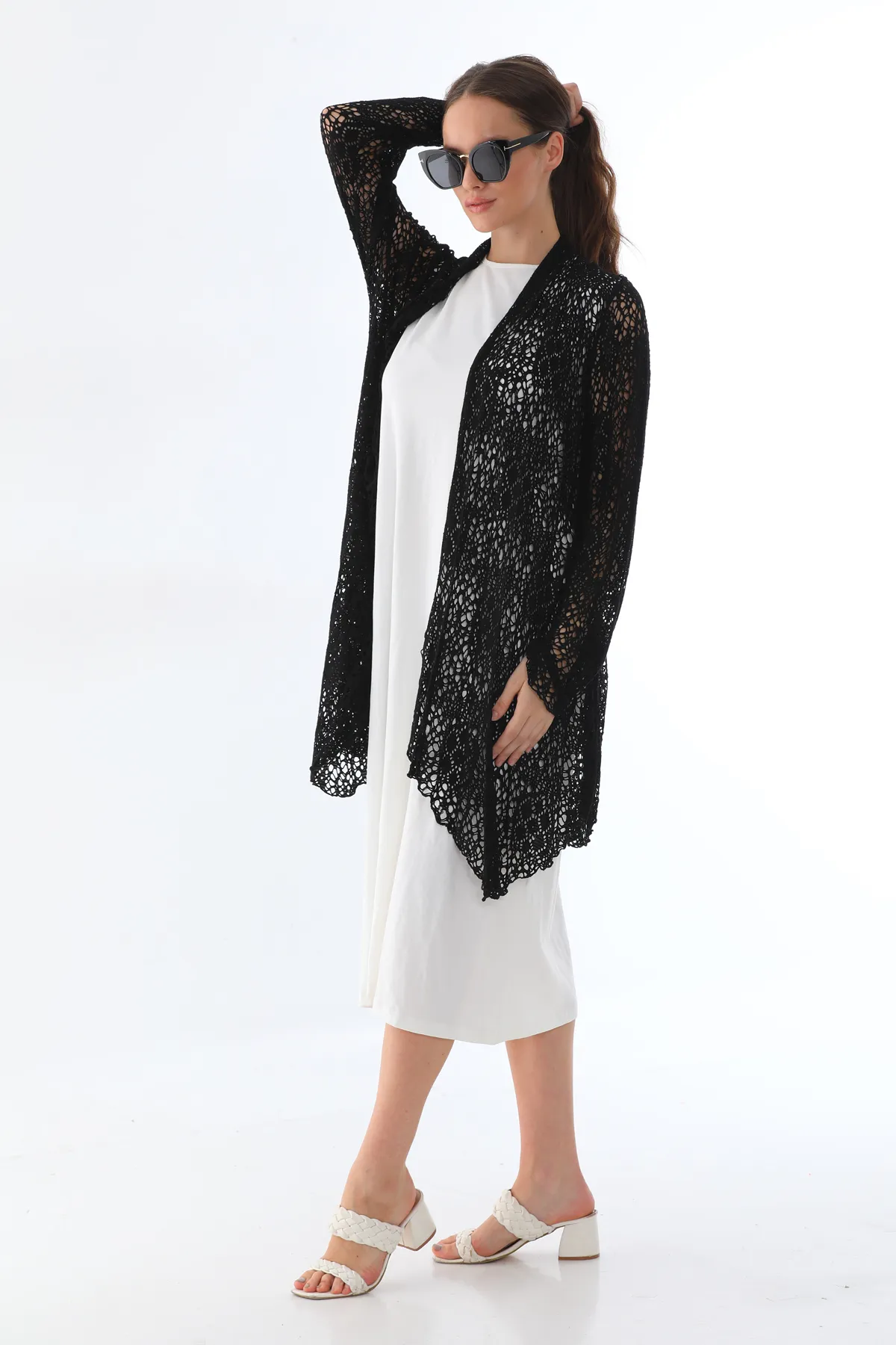 KISA DANTELLİ HIRKA