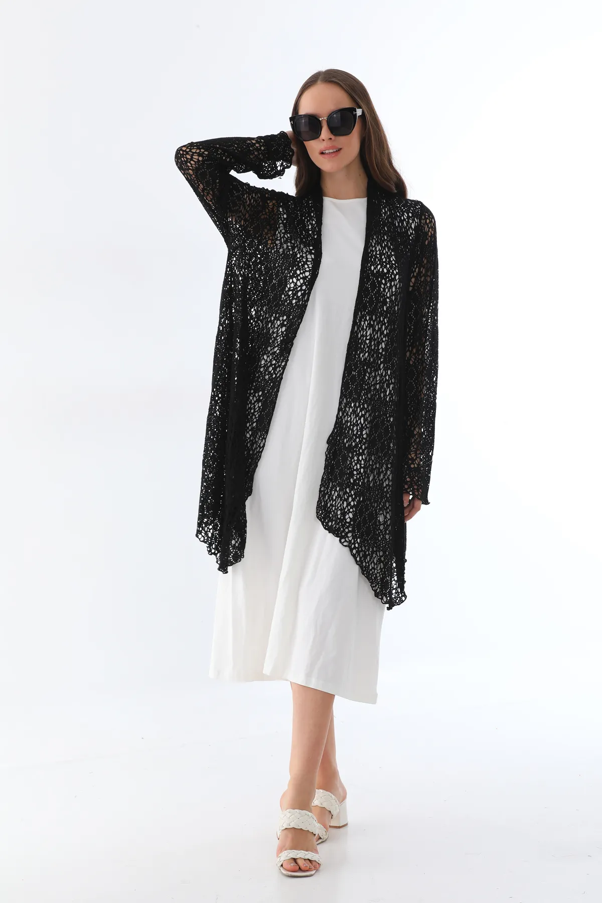 KISA DANTELLİ HIRKA