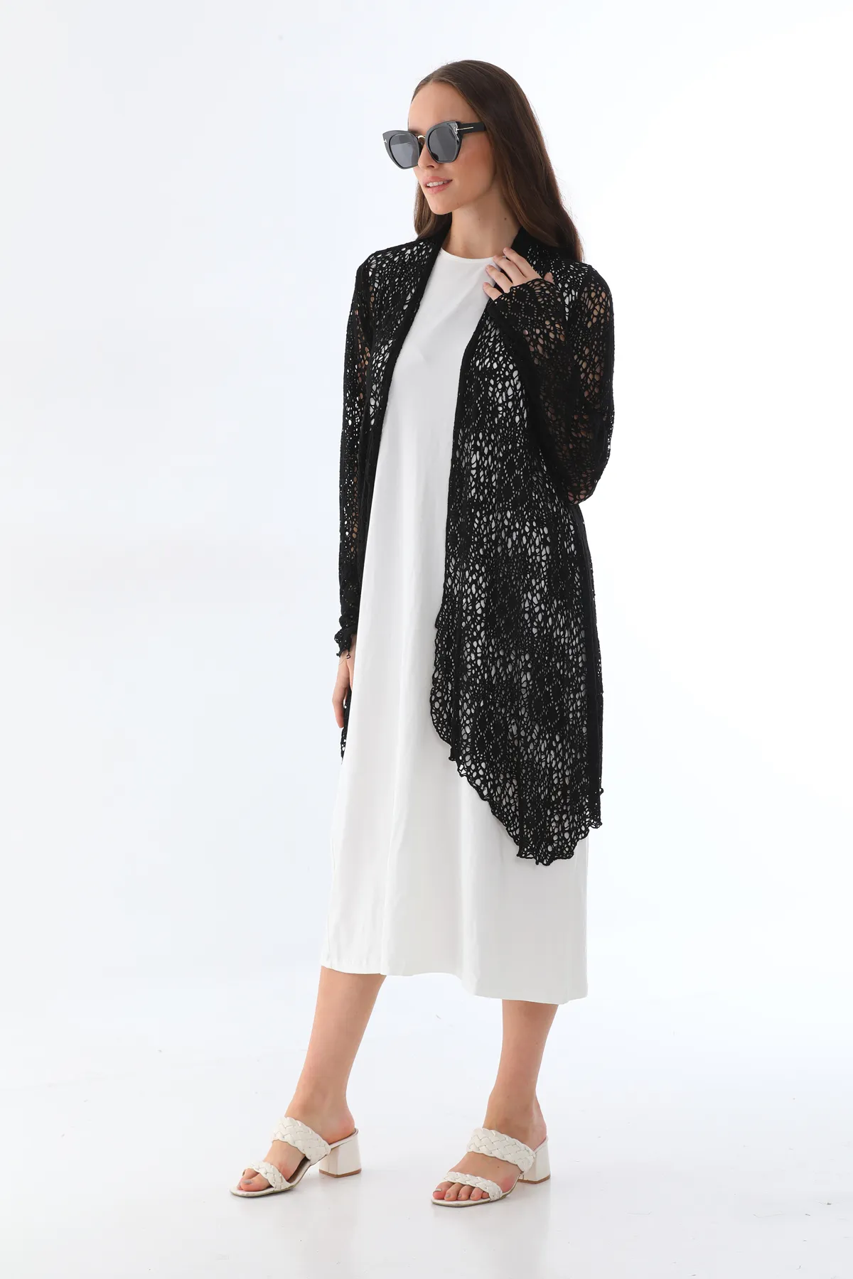 KISA DANTELLİ HIRKA